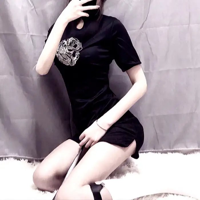那女孩真帅